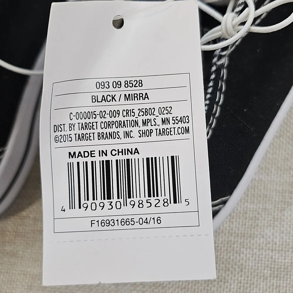 Circo Kids Black & White Canvas‎ Low Top Sneakers Unisex Kids Size 13